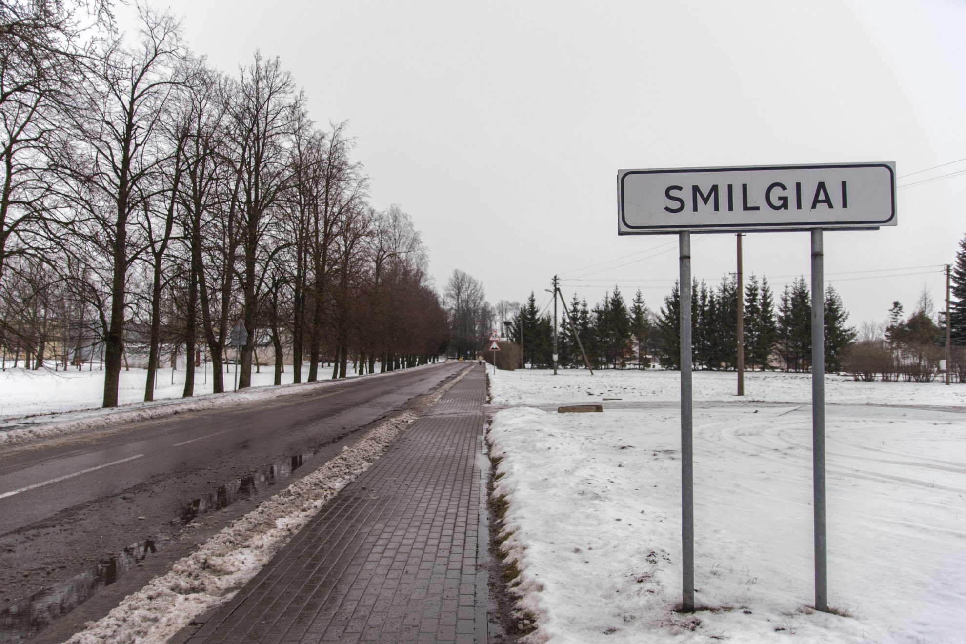 Smilgiečiai susirūpino, kad jų miestelį palieka civilizacija. Nuo gruodžio ambulatorijoje šeimos gydytoja dirba trumpiau, odontologo vizitai taip pat tapo retesni. Kodėl nyksta kaimo medicinos įstaigos?