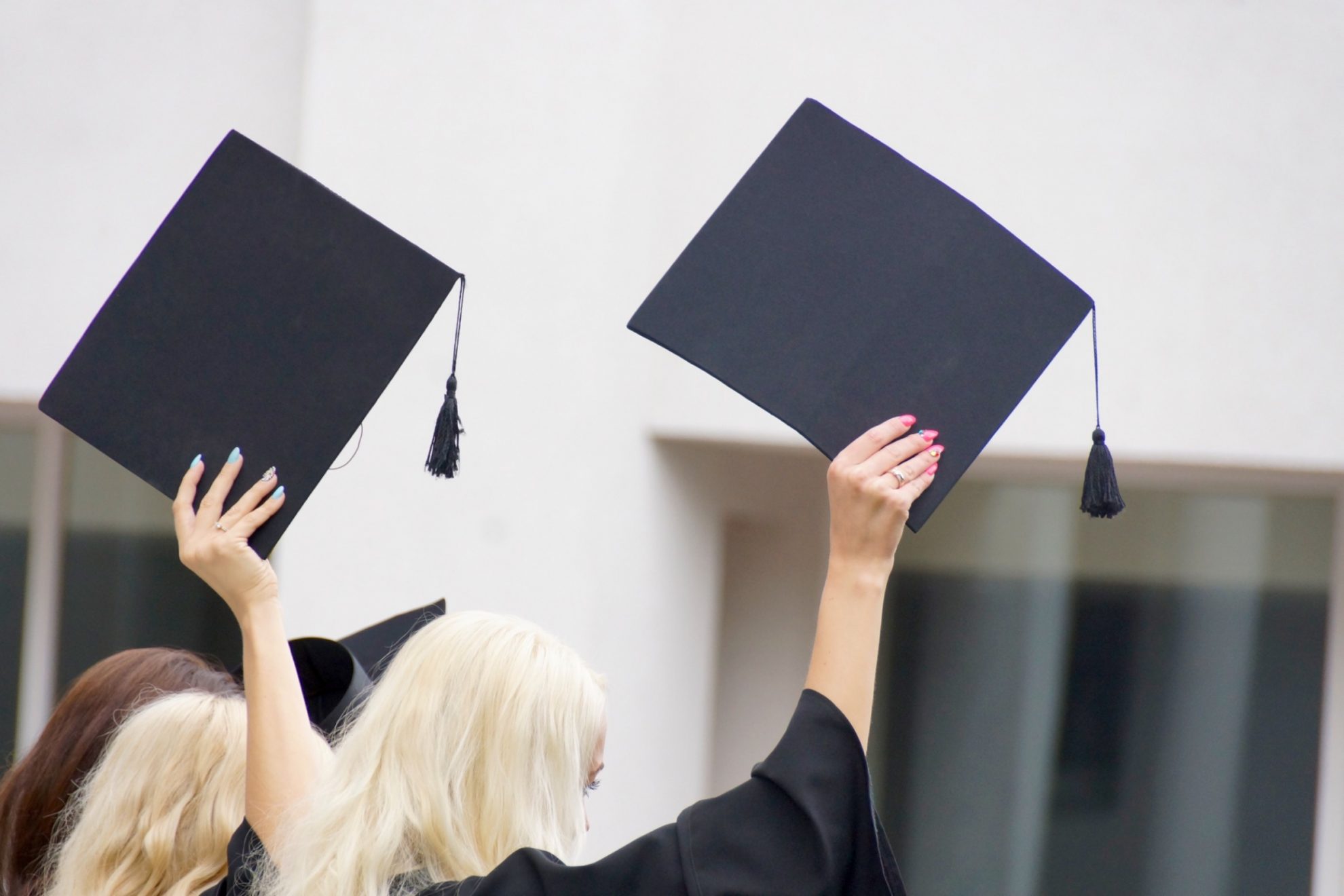 Penktadienį Panevėžio kolegijoje iškilmingai bus įteikti diplomai bendrosios praktikos slaugytojoms. Šiemet kolegiją baigia 27 studentės, palyginti su praėjusiais metais, jų daugiau.