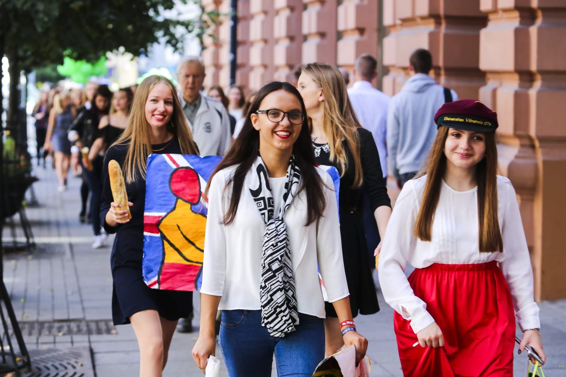 per bendrąjį priėmimą universitetai priėmė mažiau pirmakursių.