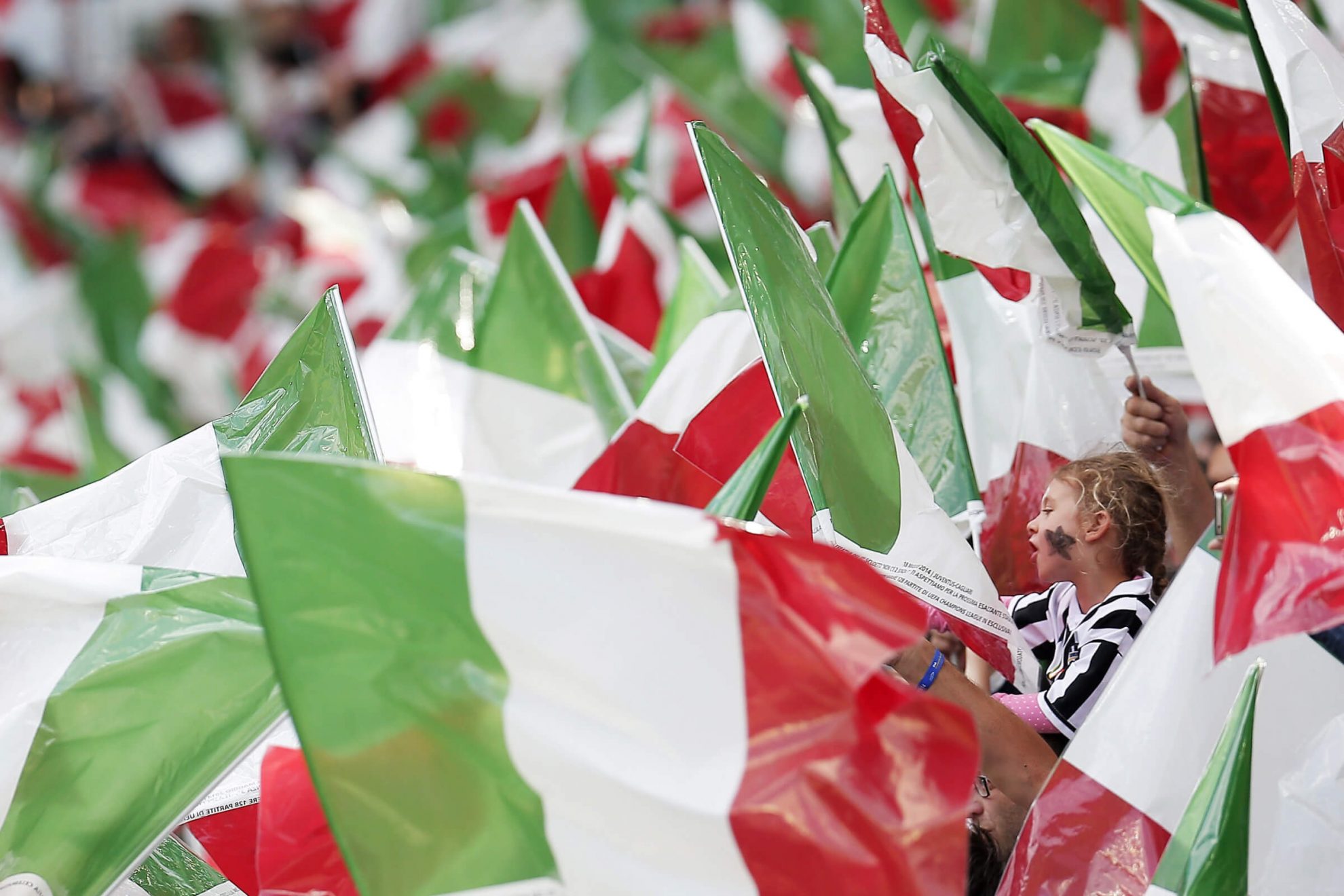 Ispanijos (BVP) vienam gyventojui pagal perkamosios galios paritetą 2017 metais pirmą kartą nuo bent 1998 metų viršijo atitinkamą Italijos rodiklį