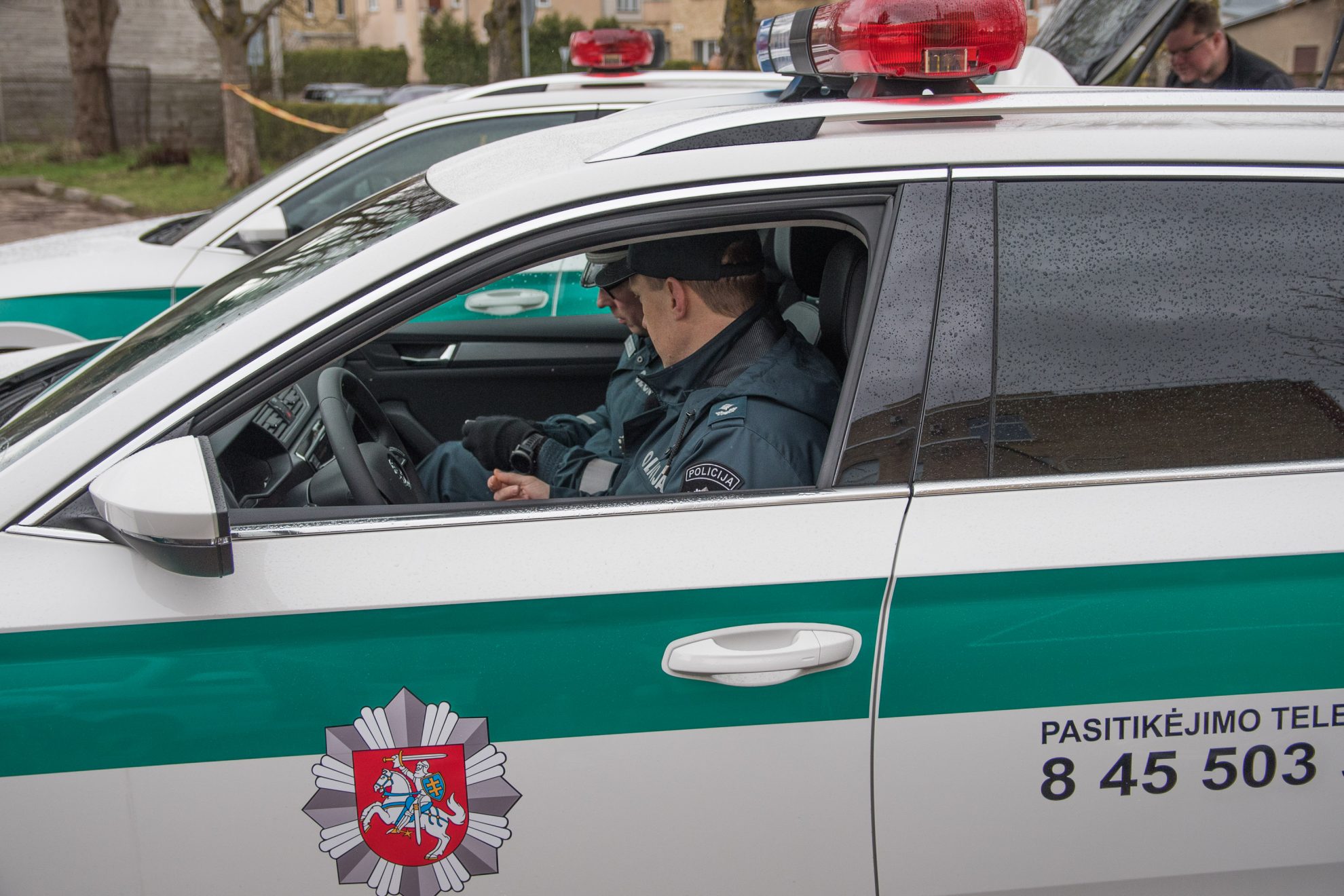 Panevėžietis, atsisakęs pavežti nepažįstamus girtus vyrus, sulaukė netikėto atsako – grasinimo nužudyti.