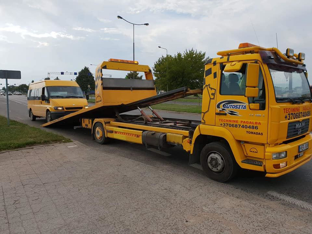 Nors maršrutinių autobusų vairuotojams galioja nulio promilių reikalavimas, jų keleiviai negali būti garantuoti, kad netaps prie vairo sėdusio girtuoklio įkaitais.