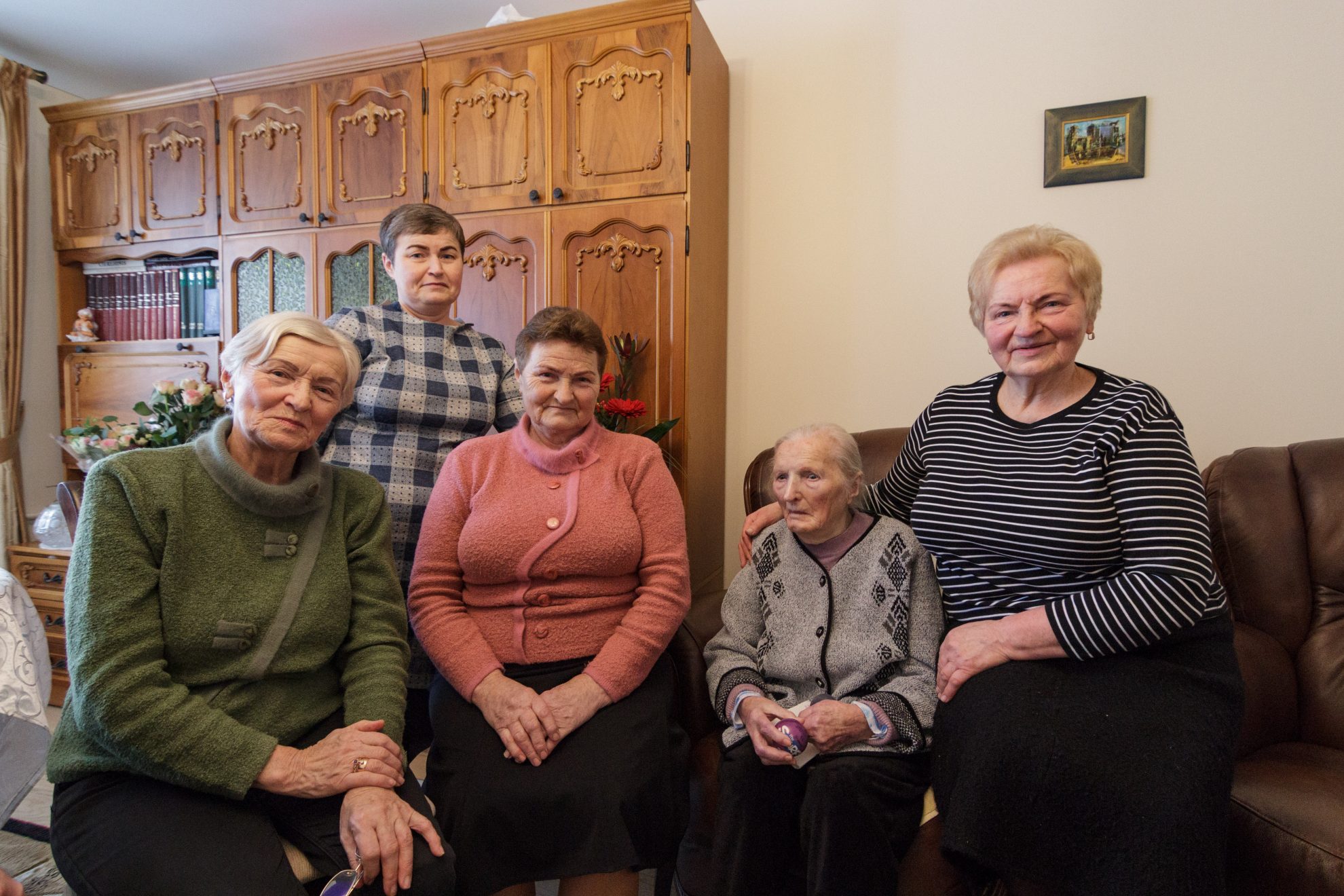 Šiandien Panevėžio mero pavaduotojas, laikinai einantis mero pareigas, Aleksas Varna, mero pavaduotojas Petras Luomanas ir Savivaldybės administracijos Socialinių reikalų skyriaus vedėja Audronė Grainienė 100-mečio proga pasveikino panevėžietę Aureliją Bronę Vasiliauskienę.