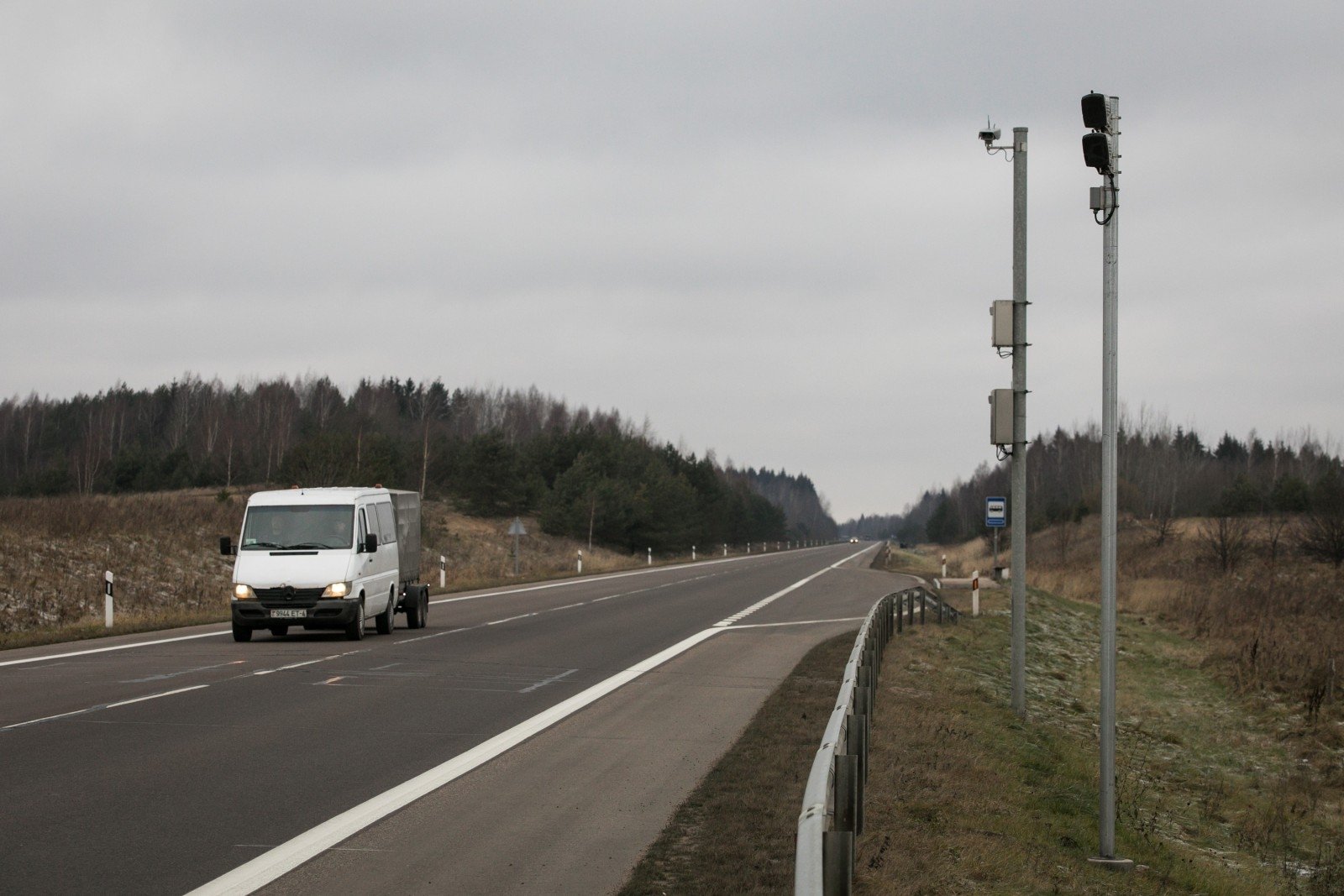 Šiais metais sektoriniai greičio matuokliai užfiksavo beveik 50,4 tūkst. greičio viršijimo atvejų, trečiadienį pranešė Kelių policija.