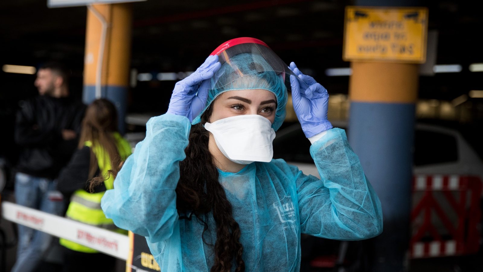 Lietuva pasirašė tiekimo sutartis dėl medicinos asmens apsaugos priemonių šalies gydymo įstaigoms. Numatyta, kad jos Lietuvą turėtų pasiekti artimiausiu metu.