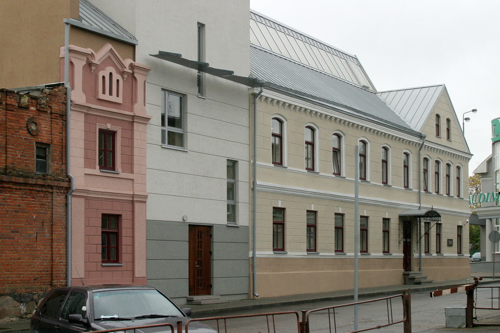 97-ąjį gimtadienį vasario 16 dieną pasitinkantis „Panevėžio balsas“ nebuvo pirmasis XX amžiaus pirmoje pusėje leistas miesto laikraštis. Deja, apie jo pirmtakais buvusius periodinius leidinius dar trūksta žinių, nors beveik neabejojama: ateityje ir šios spragos bus užpildytos.