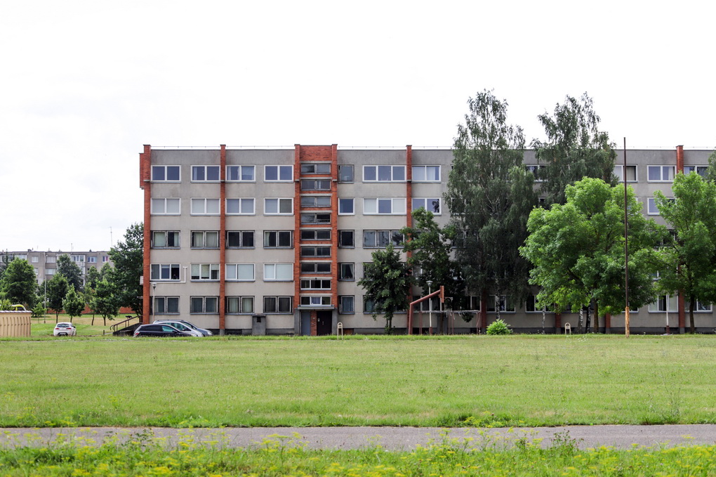 Vieno bendrabučio Panevėžyje gyventojai dar ilgai nepamirš liepos 14-osios vakaro, kai antro aukšto koridoriuje ėmė svilti ir kibirkščiuoti elektros laidai.