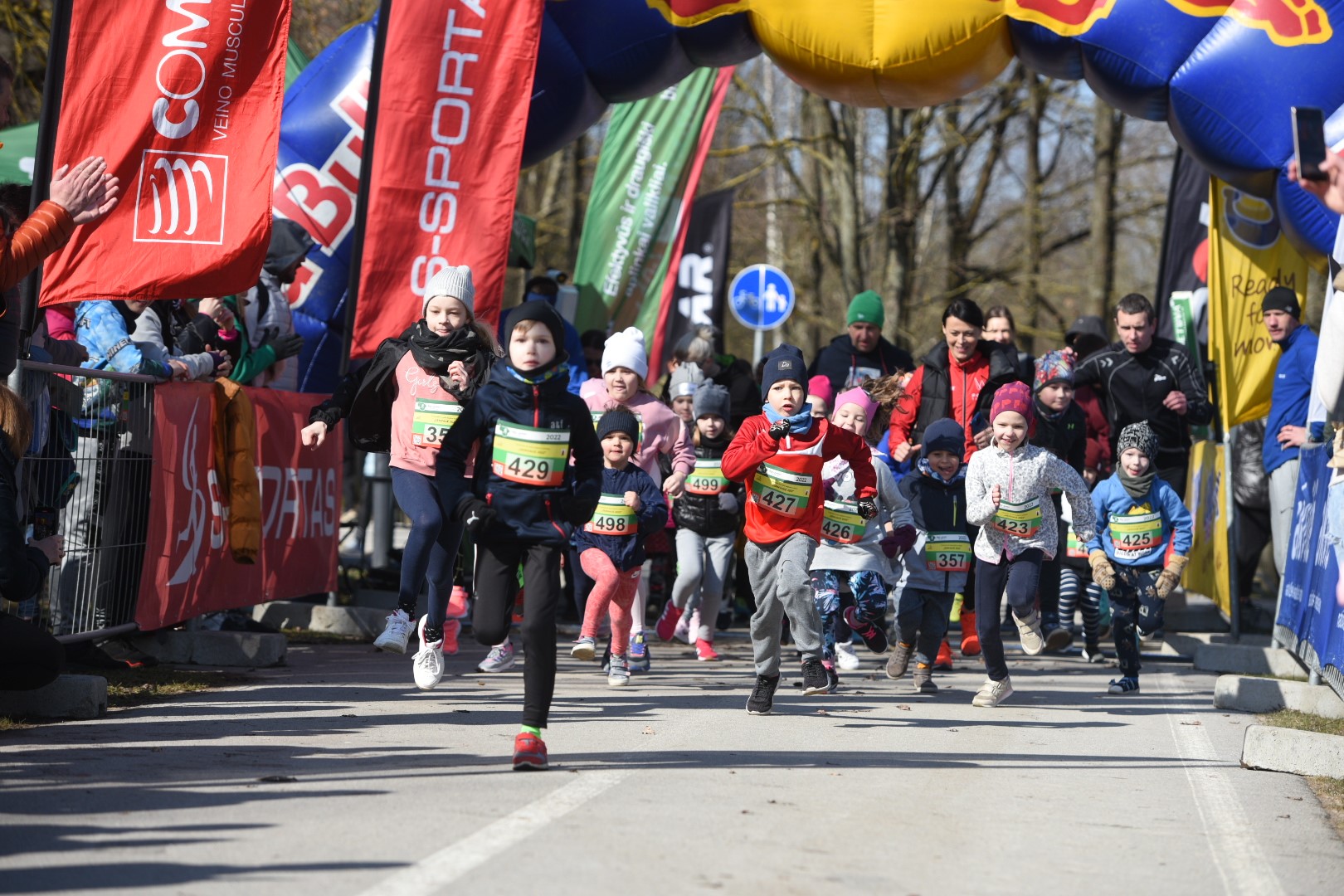 Panevėžio Kultūros ir poilsio parkas šį savaitgalį virto didele bėgimo trasa.