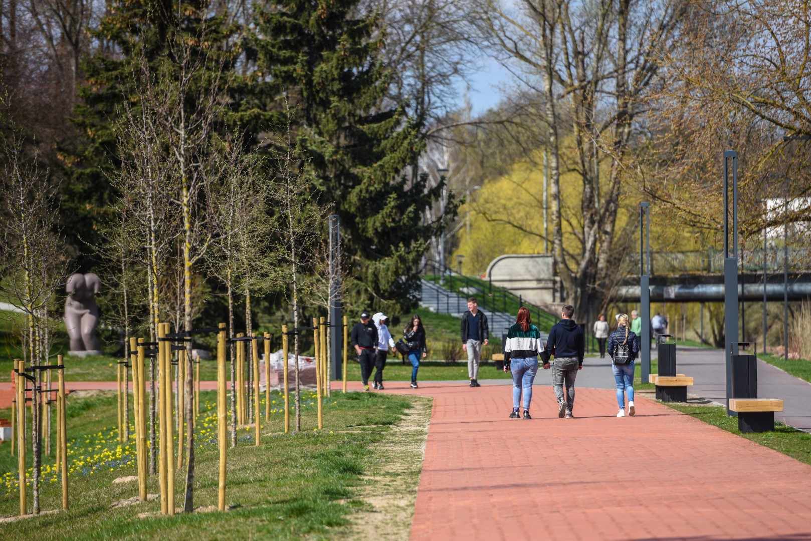 Augantis atotrūkis tarp Panevėžio gimnazijų ugdymo rezultatų pasiekė tokį lygį, kai apie kai kurių jų uždarymą kaip išeitį jau pradeda šnekėti net pati bendruomenė.