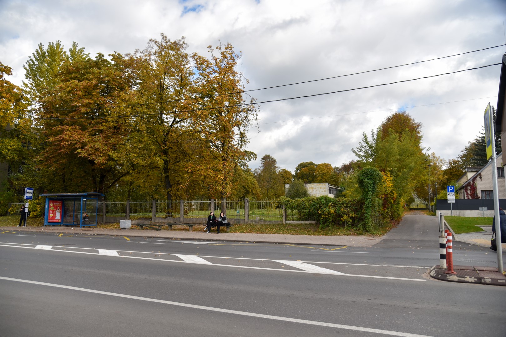 Greta vienos judriausių Panevėžyje Smėlynės gatvės dar šįmet tikėtasi įrengti erdvią automobilių stovėjimo aikštelę kadaise uždaryto vaikų darželio teritorijoje.