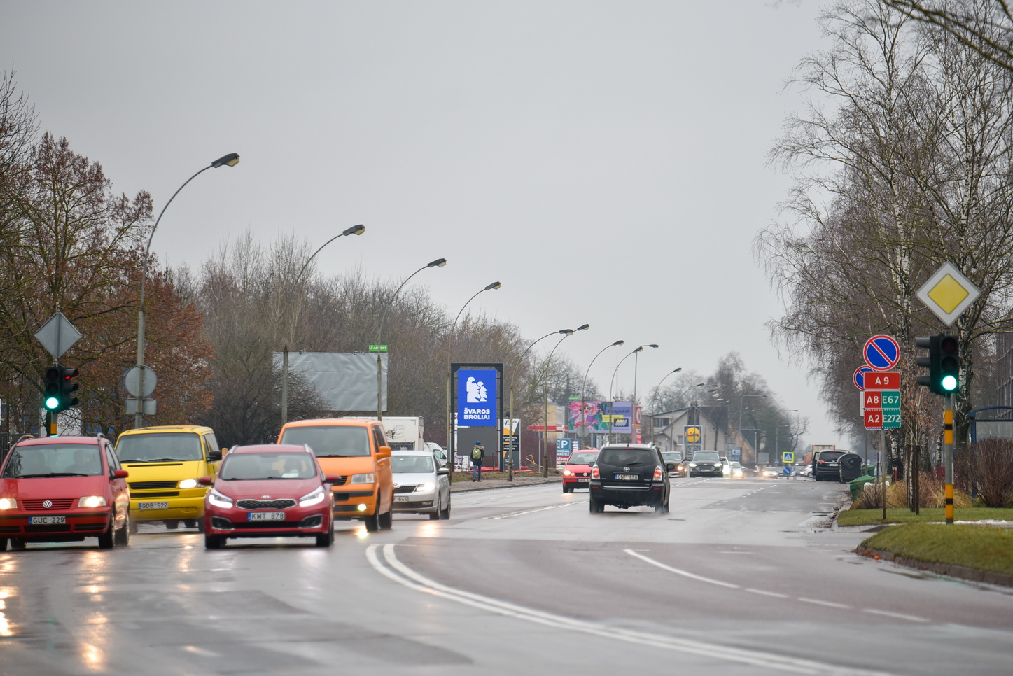 Lietuvos hidrometeorologijos tarnybos teigimu, vėjuotus ir lietingus šiandieninius orus lems iš Atlanto ateinantis aktyvus ciklonas.